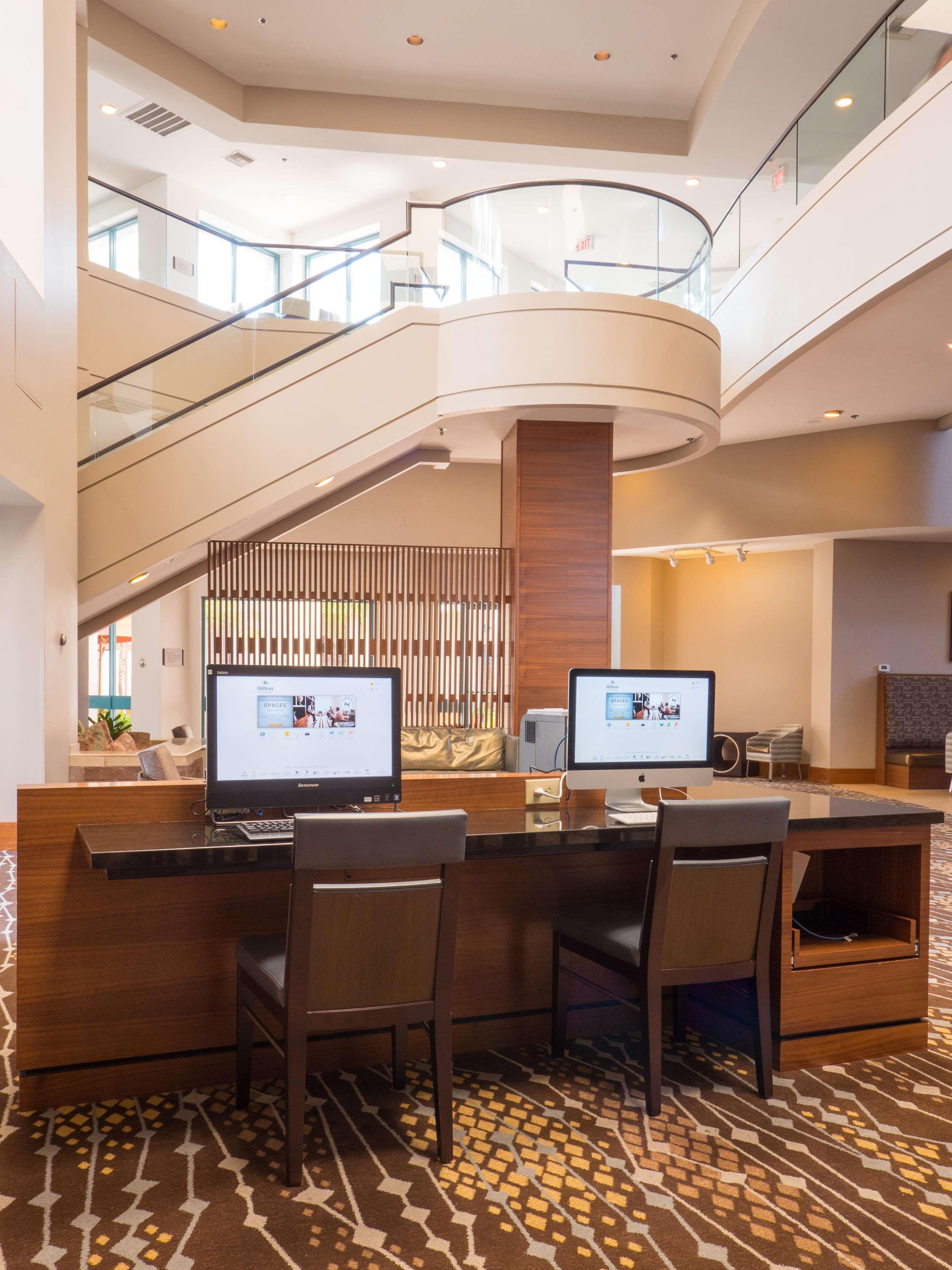 Hilton Phoenix Airport Extérieur photo