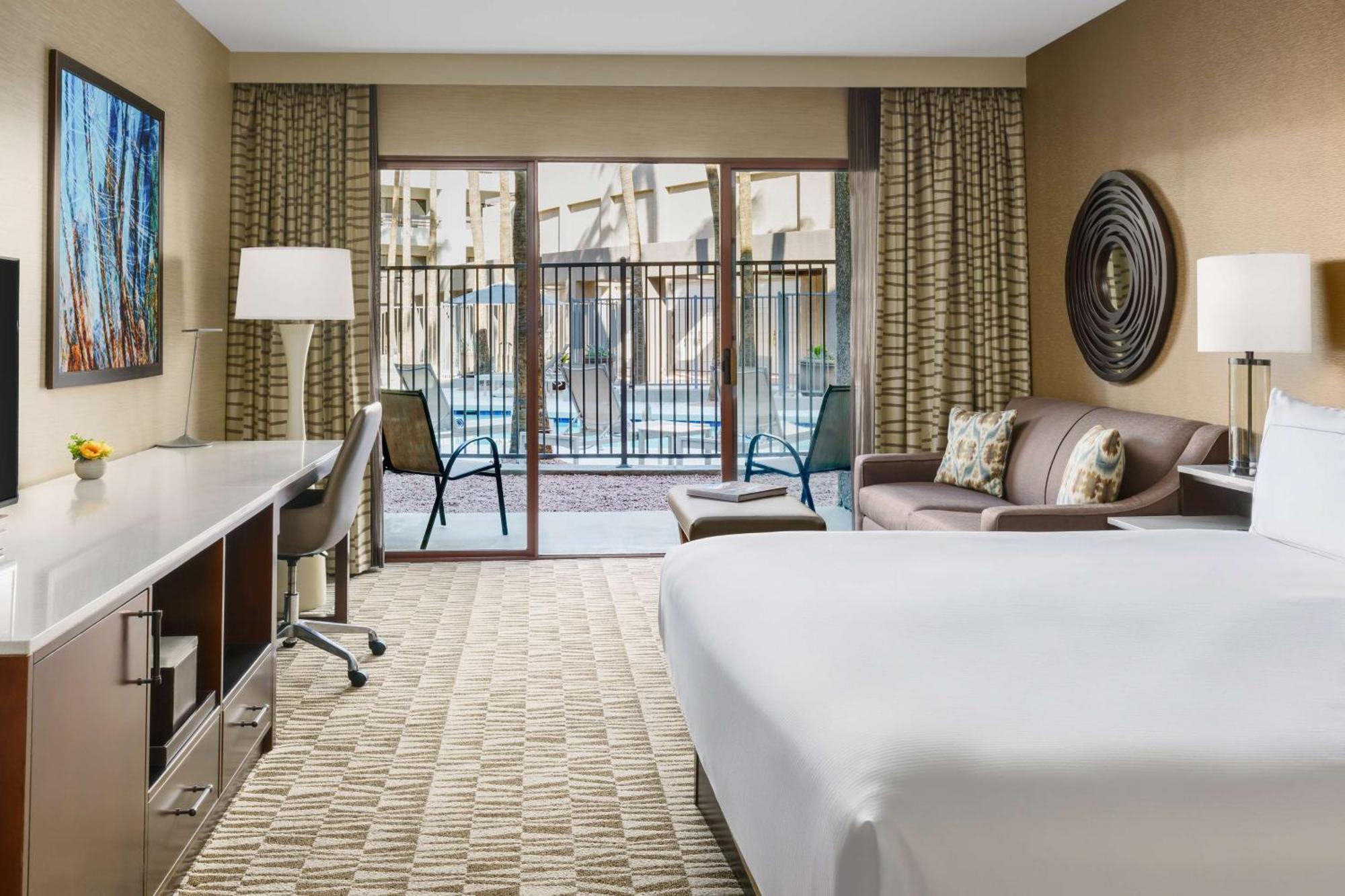 Hilton Phoenix Airport Extérieur photo