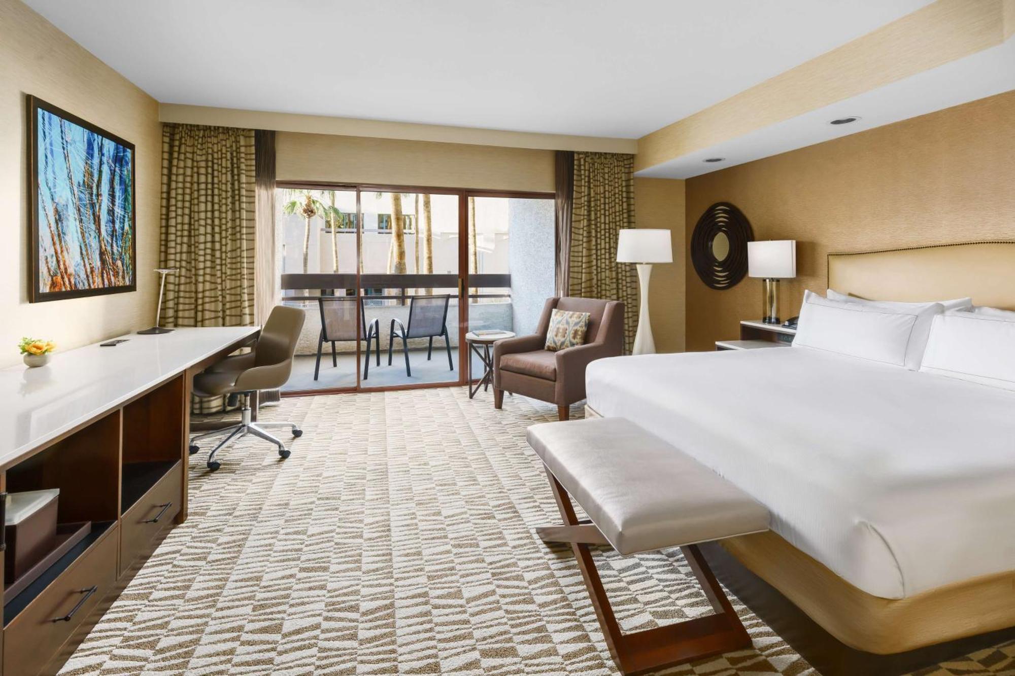 Hilton Phoenix Airport Extérieur photo