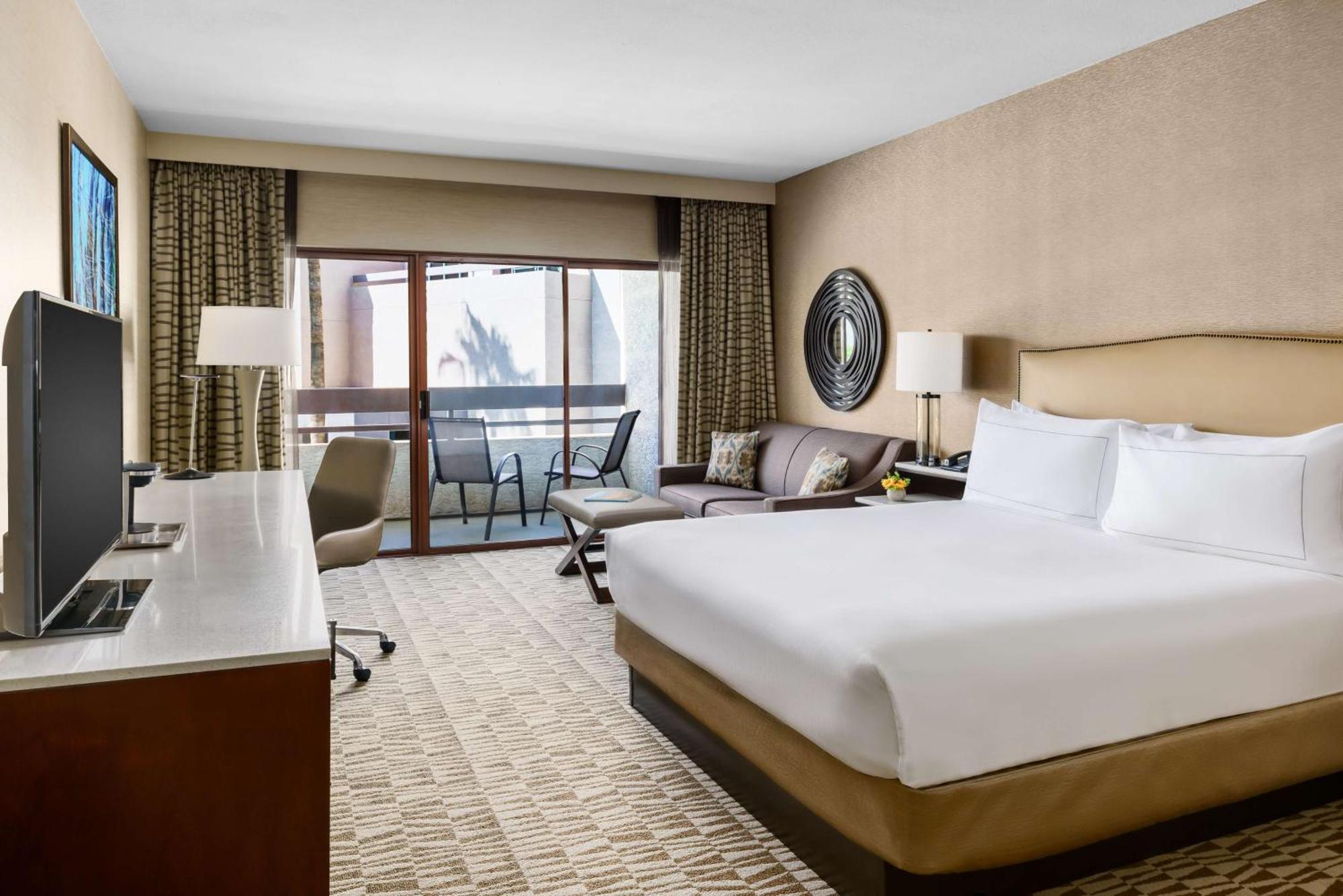 Hilton Phoenix Airport Extérieur photo